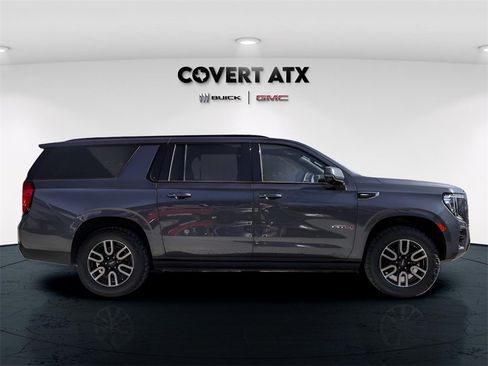 Used 2021 GMC Yukon XL AT4 w/ AT4 Premium Plus Package image 6
