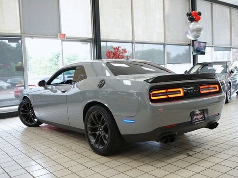 Used 2022 Dodge Challenger R/T Scat Pack RWD image 6