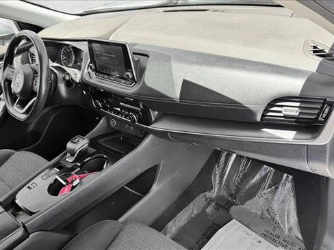 Used 2021 Nissan Rogue SV FWD image 19