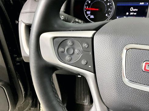 Used 2024 GMC Terrain SLT image 14