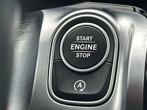 Certified 2022 Mercedes-Benz GLB 250 4MATIC image 25