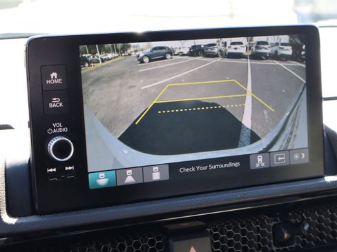 Used 2024 Honda CR-V Sport Touring image 31