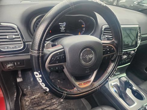 Used 2020 Jeep Grand Cherokee Trailhawk w/ Trailhawk Luxury Group image 24