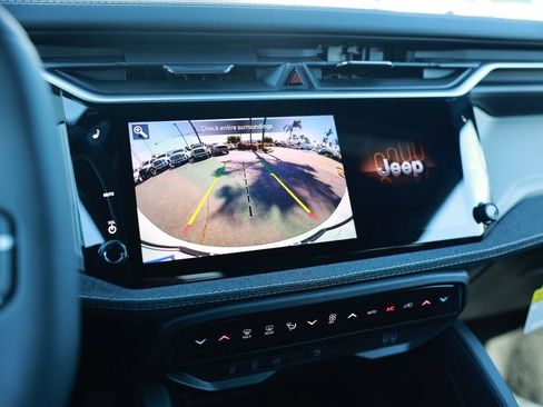 New 2026 Jeep Cherokee Laredo AWD/4WD image 20