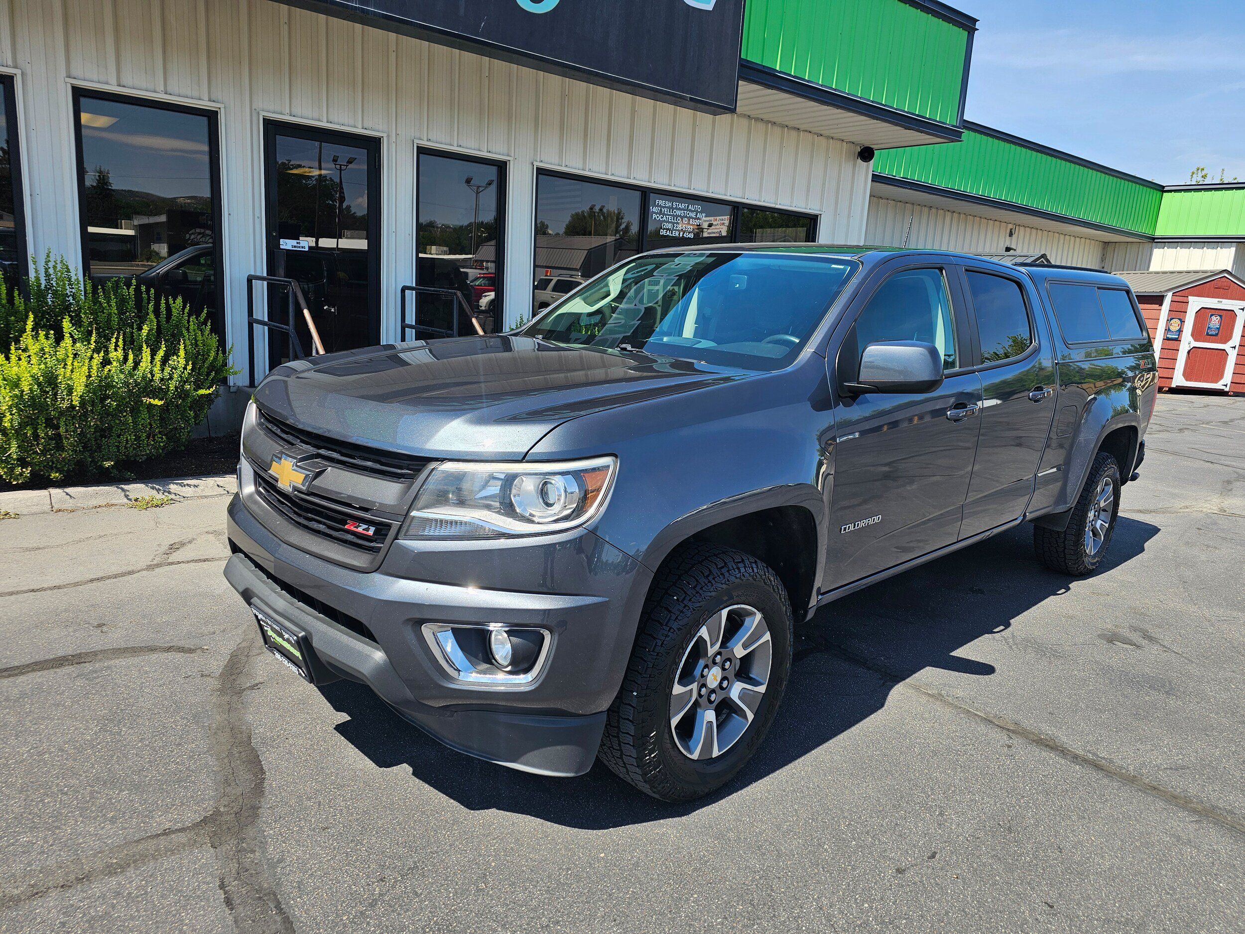 Used 2015 Chevrolet Colorado Z71 w/ LPO, Gearon Bar Package AWD/4WD image 2