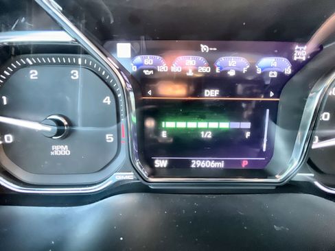 Used 2023 GMC Sierra 2500 AT4 w/ AT4 Premium Plus Package image 12