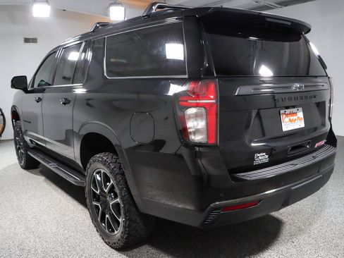 Used 2021 Chevrolet Suburban RST w/ Luxury Package AWD/4WD image 9
