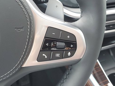 New 2026 BMW X5 xDrive40i w/ M Sport Package AWD/4WD image 13