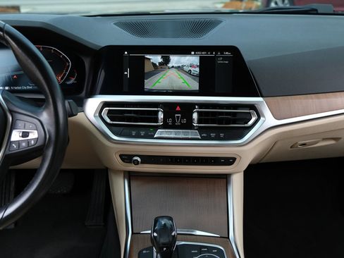 Used 2019 BMW 330i xDrive Sedan AWD/4WD image 24