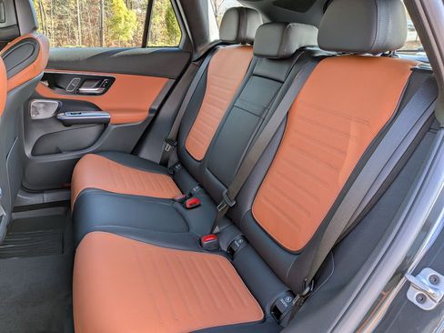 New 2026 Mercedes-Benz GLC 43 AMG AMG 43 4MATIC image 31