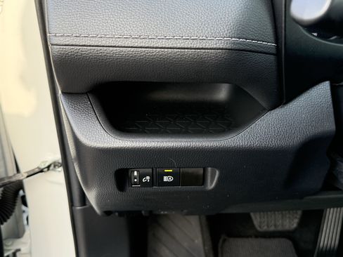 Certified 2023 Toyota RAV4 XLE AWD/4WD image 25