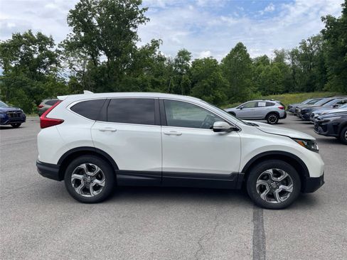 Used 2018 Honda CR-V EX image 3