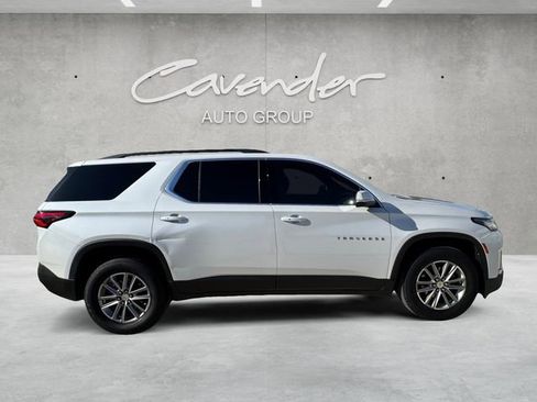 Used 2023 Chevrolet Traverse LT FWD image 17