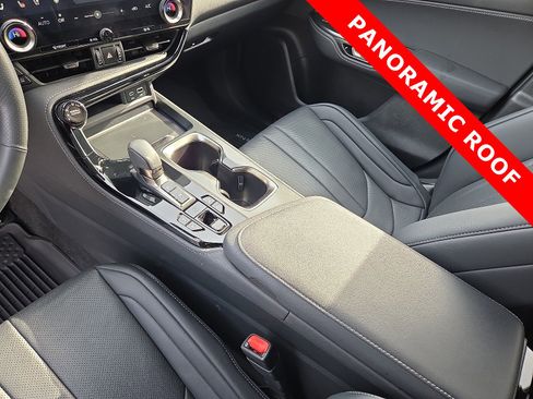 Used 2025 Lexus NX 450h+ F Sport image 25
