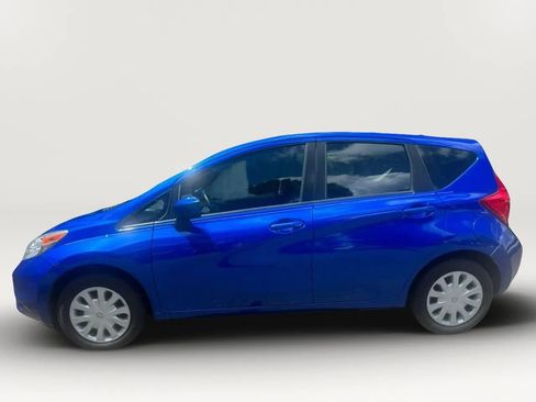 Used 2016 Nissan Versa Note SV FWD image 3
