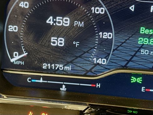 Used 2022 GMC Sierra 1500 SLE image 19