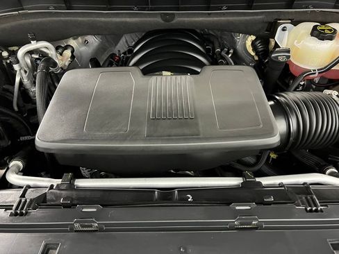 Used 2025 Chevrolet Tahoe RST image 35