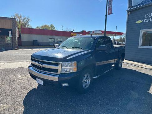 Used 2008 Chevrolet Silverado 1500 LT w/ Suspension Package, Off-Road AWD/4WD image 8
