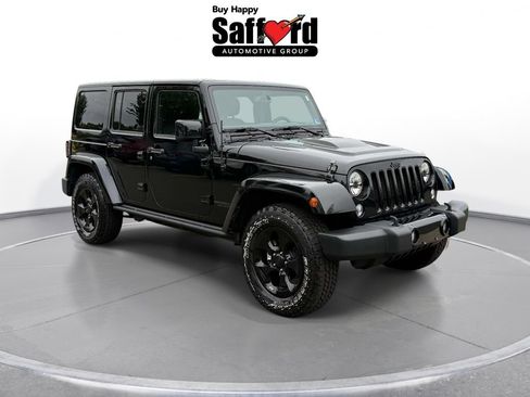 Used 2015 Jeep Wrangler Unlimited Sahara AWD/4WD image 10