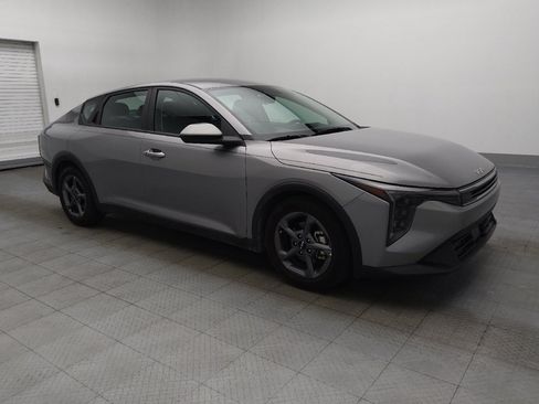 Used 2025 Kia K4 FWD image 11