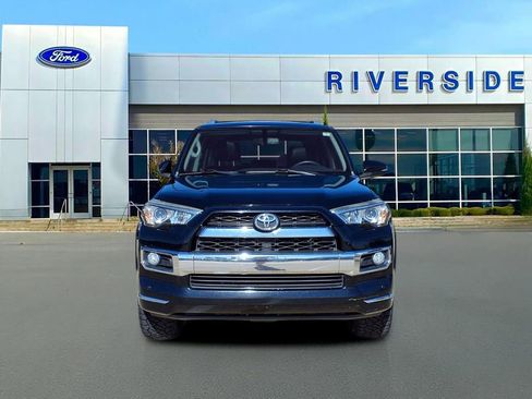 Used 2015 Toyota 4Runner Limited image 2