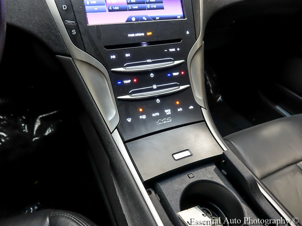 Used 2013 Lincoln MKZ FWD image 17