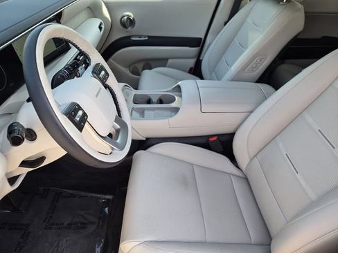 Certified 2026 Hyundai Palisade Calligraphy FWD image 10