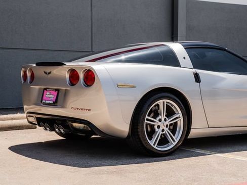 Used 2008 Chevrolet Corvette Coupe w/ Preferred Equipment Group RWD image 53