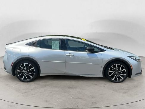Certified 2024 Toyota Prius Prime Premium FWD image 6