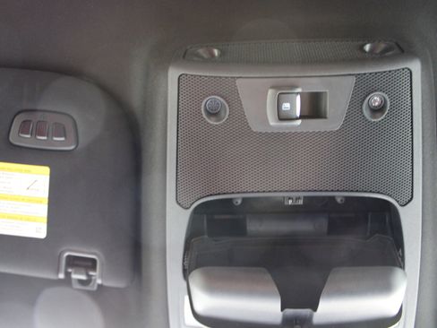 Used 2022 Ford F250 Lariat w/ Lariat Value Package image 31