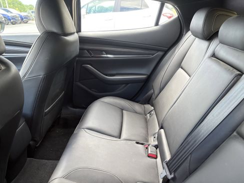 Used 2021 MAZDA MAZDA3 s FWD image 9