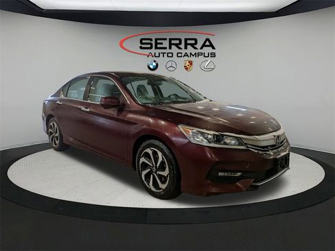 Used 2017 Honda Accord EX-L image 11