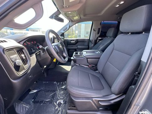 Used 2020 Chevrolet Silverado 1500 Custom w/ Custom Value Package RWD image 19