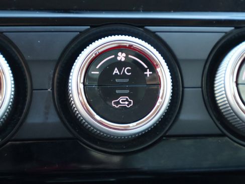 Used 2018 Subaru Forester 2.5i Limited image 24