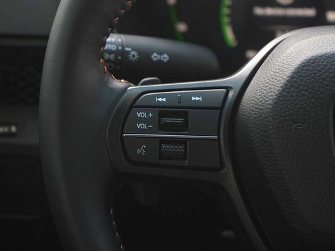 Used 2026 Honda CR-V Sport-L image 17