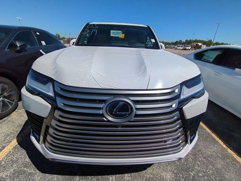 New 2026 Lexus LX 600 4WD w/ Luxury Package image 8