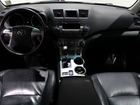 Used 2012 Toyota Highlander image 31