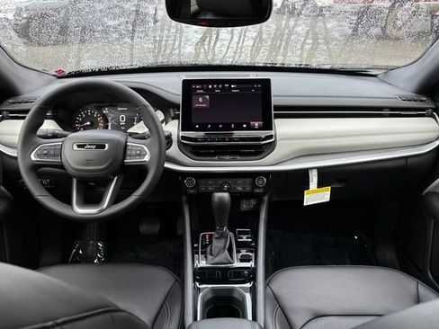 New 2026 Jeep Compass Limited image 10