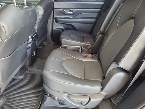 Used 2026 Toyota Grand Highlander AWD Hybrid image 15