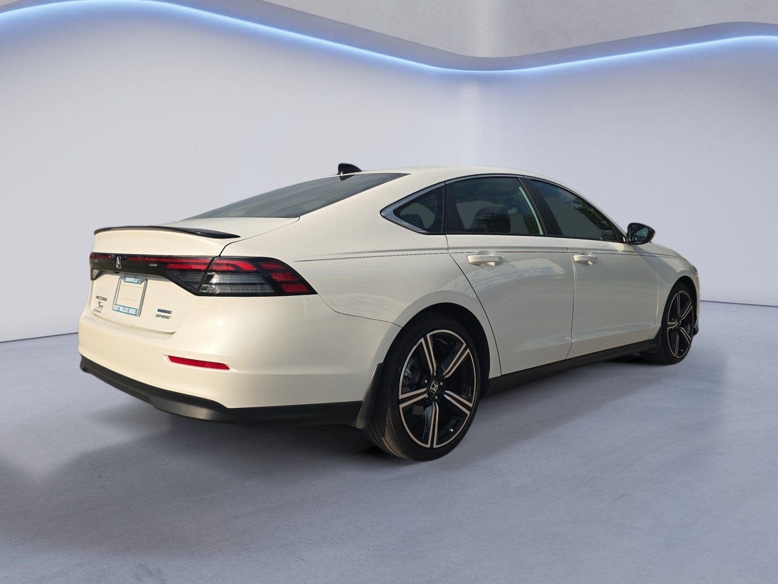 Used 2024 Honda Accord Sport image 6