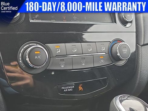 Used 2019 Nissan Rogue S FWD image 19