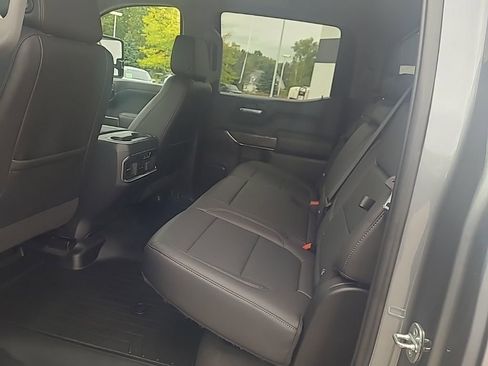 Used 2020 Chevrolet Silverado 1500 LTZ w/ LTZ Premium Package image 14