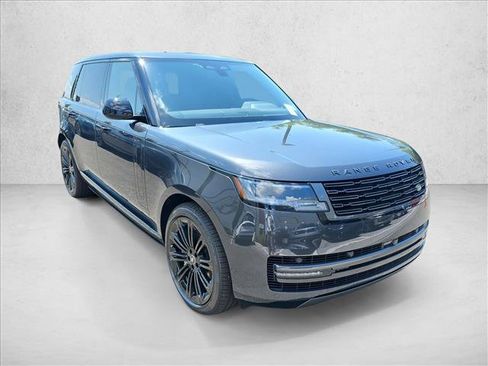New 2025 Land Rover Range Rover Long Wheelbase SE image 3