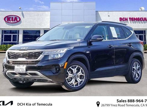 Certified 2022 Kia Seltos EX image 1