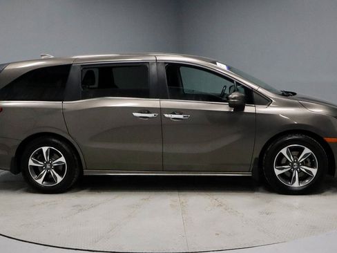 Used 2020 Honda Odyssey Touring image 12