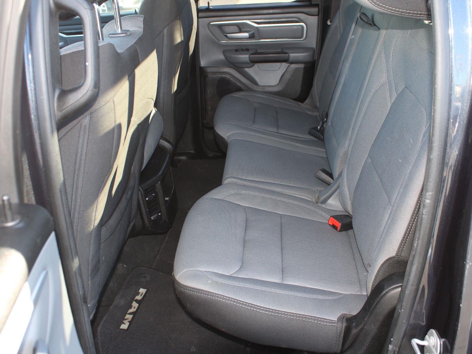 Used 2021 RAM 1500 Big Horn AWD/4WD image 18