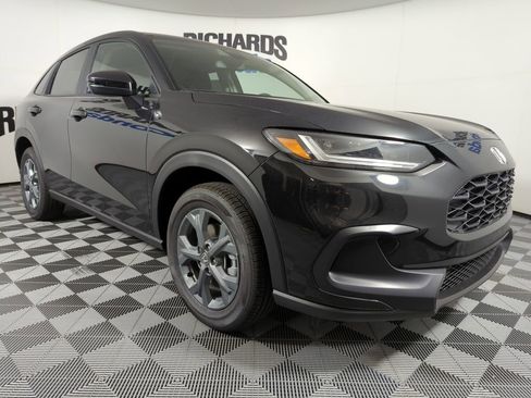 New 2026 Honda HR-V LX image 7