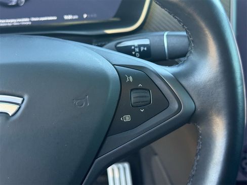 Used 2020 Tesla Model X Performance image 14