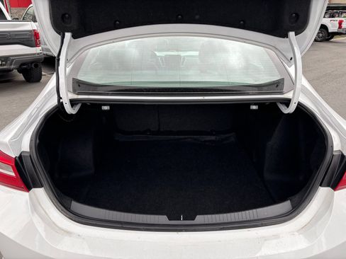 Used 2023 Chevrolet Malibu LS FWD image 9