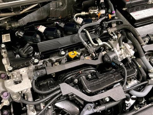 Used 2025 Toyota Corolla SE FWD image 31